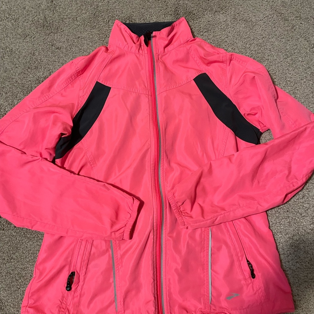 Brooks shelter run jacket